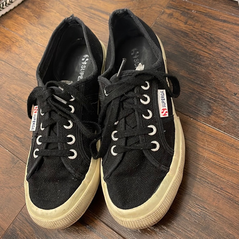 Black Supergas